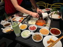 -海底捞火锅智慧餐厅(中骏世界城店)