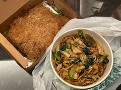青菜里脊肉锅巴米线-九点小吃·安吉特色