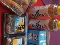 -全家便利店(崂山路四店)