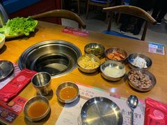 -老炉家木炭烤肉(长江国际店)