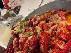 -巴厘龙虾·榜首油焖大虾(音乐学院·沿江酒馆店)