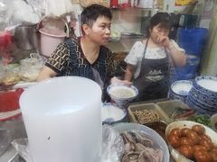 -叶新小吃店(来凤小区总店)
