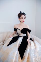-洋洋婚纱品牌集合店