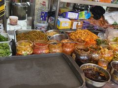 -红鼻子桂林米粉(金唐新光界店)