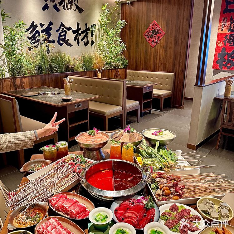 融创茂！新开！一周3刷！几毛一串人均40+！