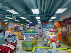 -莫莉幻想儿童乐园(青岛金茂湾店)