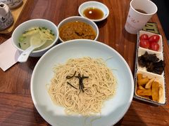 -裕兴记•蟹黄面馆(人民广场店)