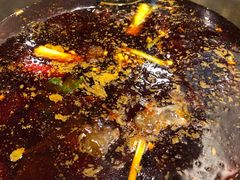 -肖肖酸萝卜鱼火锅(总店)