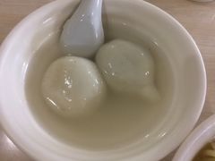 -老西白点心店