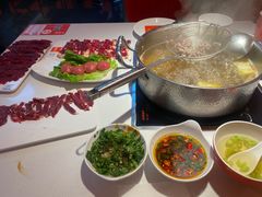 -牛很鲜潮汕牛肉火锅(椒江店)