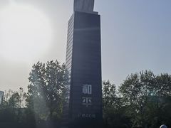 -侵华日军南京大屠杀遇难同胞纪念馆-停车场