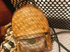 -LV路易威登(贵和购物中心店)