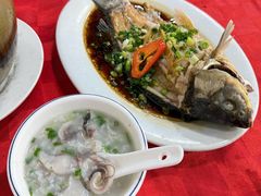 -先鲜鲫鱼粥