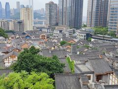 -日月光中心广场