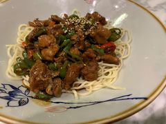 小公鸡爱上面-轻捞慢起面馆(新世界百货店)