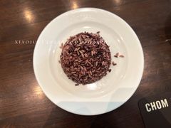 -Chom Cafe and Restaurant