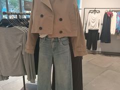 -URBAN REVIVO(上海中庚漫游城店)
