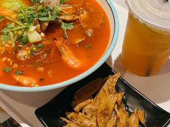 -何记花甲(海岸城旗舰店)