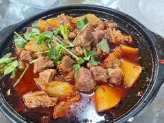 -土砂锅生态山庄·非遗砂锅雅鱼