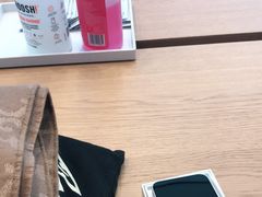 -Apple零售店(华贸购物中心店)