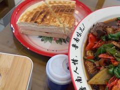 -鲁南仔·滕州炒鸡(经三路店)