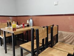 -小红房麻辣烫炸香串