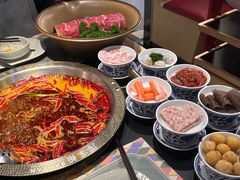 -廖掌柜·重庆鲜货火锅(上海首店)