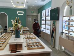 -无界眼镜MaxLess(南翔印象城店)