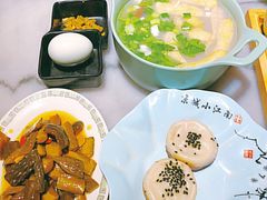 上海生煎包-京城小江南·北京烤鸭·江南土菜·白鱼(中关村店)