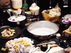 -凤园椰珍·臻品椰子鸡(保利时光里店)