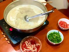 -胡世羊肉汤(南街店)