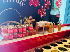 -憨孃孃·重庆老火锅(红山黑金店)