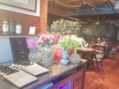 -肆海小川菜酒馆Wine Bistro (青年路店)