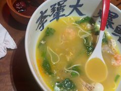 -李犟大爆鳝面·手工蟹黄包(湖滨西湖店)