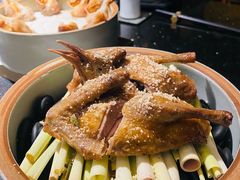 盐焗香茅乳鸽-小运河·公馆(国贸店)