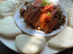 -东口码头·烧鸽子·鱼头泡饼·地方菜(金鹰悦城店)