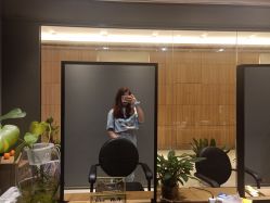 -苑苑发型设计