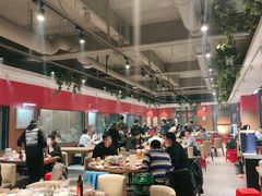 大堂-永红源啤酒·烧烤·海鲜·大排档(青特城店)