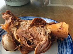 -95号酱骨·一块豆腐(展春园西路店)