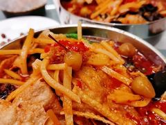 -红鼻子桂林米粉(金唐新光界店)