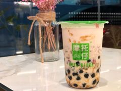 三莓芝芝-摩托仔茶饮烧烤