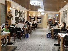 -白氏兄弟烧烤(富康路总店)