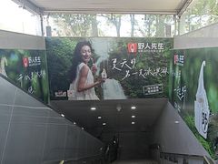 -锦秋路-停车场