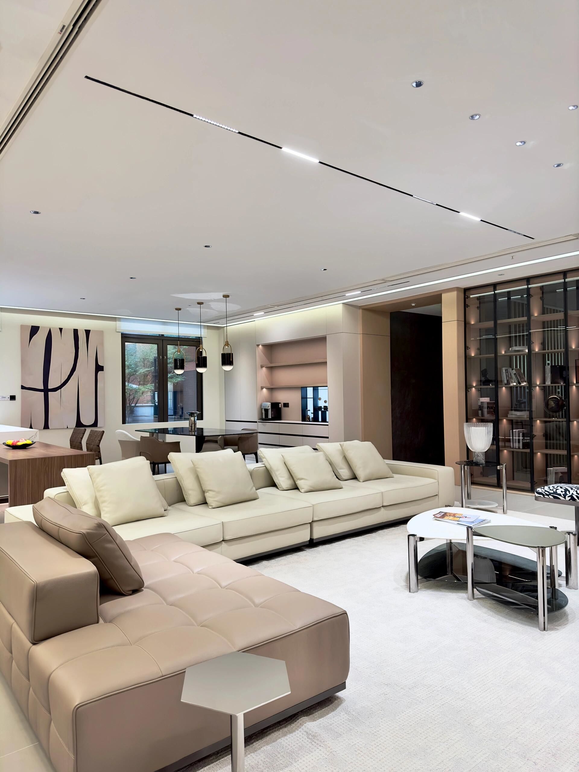 180 ㎡有秩序的现代主义家居风