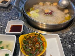 -一席地·本地鸡窝·杭帮鸡火锅(萧山银隆百货店)