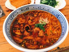 辣肉大肠双拼面-沪西老弄堂面馆(定西路店)