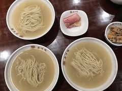 刀鱼汁面-老半斋(福州路店)