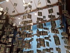 -猫的天空之城概念书店(杭州南宋御街店)