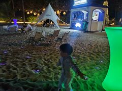 -亚龙湾希尔顿自助餐厅·海鲜·烧烤·沙滩BBQ·现场乐队