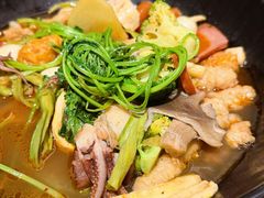 -万记麻辣烫国展总店